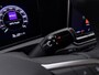 Volkswagen Tiguan 1.5 eHybrid R-Line Edition Panoramadak - Trekhaak - Navigatie - Sfeer verlichting
