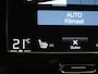 Volvo V60 2.0 T6 Recharge AWD Inscription | Automaat | Apple Carplay / Android Auto | Leder | Memory Seats | Virtual Cockpit | Stoel verwarming | Elektrische Achterklep | Achteruitrijcamera | Navigatie | Climate Control | Cruise Control | Lichtmetalen Velgen |