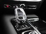 Volvo V60 2.0 T6 Recharge AWD Inscription | Automaat | Apple Carplay / Android Auto | Leder | Memory Seats | Virtual Cockpit | Stoel verwarming | Elektrische Achterklep | Achteruitrijcamera | Navigatie | Climate Control | Cruise Control | Lichtmetalen Velgen |