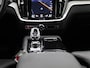 Volvo V60 2.0 T6 Recharge AWD Inscription | Automaat | Apple Carplay / Android Auto | Leder | Memory Seats | Virtual Cockpit | Stoel verwarming | Elektrische Achterklep | Achteruitrijcamera | Navigatie | Climate Control | Cruise Control | Lichtmetalen Velgen |