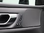 Volvo V60 2.0 T6 Recharge AWD Inscription | Automaat | Apple Carplay / Android Auto | Leder | Memory Seats | Virtual Cockpit | Stoel verwarming | Elektrische Achterklep | Achteruitrijcamera | Navigatie | Climate Control | Cruise Control | Lichtmetalen Velgen |