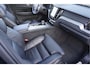 Volvo XC60 2.0 T6 Plug-in hybrid AWD Ultimate Dark Head-Up Long-Range 20"Velgen Schuifdak.