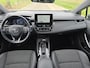 Toyota Corolla 1.8 Hybrid - Euro 6 - 122 Pk - Navi - ParkeerCamera - Climate Control