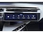 Peugeot E-3008 Allure Long Range 230 97 kWh DEMO | 680 KM WLTP | Camera Voor/Achter/Zijkanten | Stoel Verwarming | Panoramic Navigation Pack