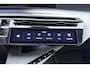 Peugeot E-3008 Allure Long Range 230 97 kWh DEMO | 680 KM WLTP | Camera Voor/Achter/Zijkanten | Stoel Verwarming | Panoramic Navigation Pack