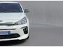 Kia Rio 1.0 TGDI GT-Line | Dodehoekherkenning, Parkeesensoren V+A & Camera, Cruise & Climate Control, CarPlay, Stuur- en stoelverwarming!