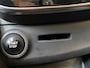 Renault Clio Estate 0.9 TCe Intens,1e Eigenaar,Dealeronderhouden,Navigatie,Parkeerassistent,Climate&Cruiscontrol,Spraakbediening,Keyless,Trekhaak,Acteruitrijsensoren,Halfstof/Leder,Dakrail,16 Inch Lmv