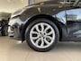 Renault Clio Estate 0.9 TCe Intens,1e Eigenaar,Dealeronderhouden,Navigatie,Parkeerassistent,Climate&Cruiscontrol,Spraakbediening,Keyless,Trekhaak,Acteruitrijsensoren,Halfstof/Leder,Dakrail,16 Inch Lmv