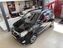 Kia Picanto 1.1!!! R-Sportby Kia,Dealeronderhouden!!!!,Climatecontrol,Elektrischpakket,Side-Skirts,Stof/HalfLeder,Radio-Cd/Mp3Speler,15 Inch Lmv