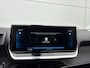 Peugeot 2008 1.2 PureTech Blue Lease Allure | Automaat | Camera | Stoelverwarming | 3D Cockpit | Navigatie | Apple Carplay/Android Auto
