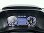 Volvo XC40 T4 Recharge R-Design Expression | Parkeercamera | Climate control | Navigatie | Trekhaak