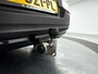 Volvo XC40 T4 Recharge R-Design Expression | Parkeercamera | Climate control | Navigatie | Trekhaak