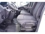 Renault Master 2.3 DCi 130 pk L3H2 Camera, Airco Trekhaak 2.500 kg, Cruise Control, Laadruimte Pakket, 3-Zits