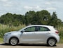 Kia Rio 1.0 TGDI DynamicLine - Silky Silver - Camera/Carplay/Cruise - Fris