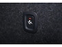 Volvo XC40 T5 Recharge Inscription - IntelliSafe Assist & Surround - Adaptieve LED koplampen - Parkeercamera achter - Verwarmde voorstoelen & stuur - Parkeersensoren voor & achter - Elektr. bedienb. voorstoelen met geheugen links - Draadloze tel. lader - Extra getint glas - Inklapbare trekhaak - 19' LMV