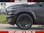 Dodge Ram 1500 Night Premium | Full Option | De Meest Luxe Pick-Up in zijn Klasse | Comfortabele Dubbele Cabine met Royale 5 Zitplaatsen | BPM vrij | Nu Leverbaar uit Voorraad | Voorraad Nr 2287 - 3384 | De specialist in Amerikaanse pick‑ups in Nederland en Europa.