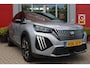 Peugeot 2008 1.2 Hybrid 145PK AUTOMAAT GT PACK | ELEKTRISCH BEDIENBARE BESTUURDERSSTOEL | NAVIGATIE | FULL LED KOPLAMPEN | DRAADLOZE APPLE CARPLAY/ANDROID AUTO | ADAPTIVE CRUISE CONTROL | CAMERA VOOR + ACHTER | CLIMATE CONTROL | LICHTMETALEN VELGEN 17" | KEYLESS ENTRY/START | DAB+ RADIO | ALCANTARA/LEDEREN BEKLEDING  | DODEHOEK DETECTIE | PARKEERSENSOREN VOOR + ACHTER | STOEL VERWARMING | DRAADLOZE TELEFOONLADER |