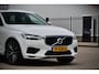 Volvo XC60 2.0 T8 Twin Engine AWD R-Design / Pano / Luchtvering / 22 Inch / B&W / Leder