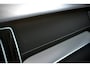 Volvo XC60 2.0 T8 Twin Engine AWD R-Design / Pano / Luchtvering / 22 Inch / B&W / Leder