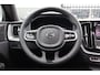 Volvo XC60 2.0 T8 Plug-in hybrid AWD Plus Dark Soh 100% FABRIEKSGARANTIE Panoramadak/Orrefors kristal pook/Zwarte hemel/Stoelverwarming voor & achter/Stuurverwarming/Harman kardon audio/360 camera/Elektrische stoelen met geheugen/Adaptieve cruis control/Lane assist/