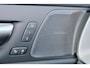 Volvo XC60 T6 Recharge AWD Plus Black Edition - IntelliSafe Assist & Surround - Harman/Kardon audio - Parkeercamera achter - Verwarmde voorstoelen, stuur & achterbank - Parkeersensoren voor & achter - Elektr. bedienb. voorstoelen met geheugen - Draadloze tel. lader - Extra getint glas - 21' LMV