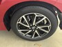 Toyota Yaris 1.5 Hybrid Dynamic | Apple Carplay / Android Auto | Keyless | Adaptive Cruise | Clima | Camera | LED | 16 inch