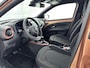 Toyota Aygo X Hybrid 115 pulse | Apple Carplay / Android Auto | Adaptive Cruise | LED | Clima | Parkeersensoren voor/achter | Camera | 17 inch | Privacy glas