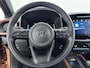 Toyota Aygo X Hybrid 115 pulse | Apple Carplay / Android Auto | Adaptive Cruise | LED | Clima | Parkeersensoren voor/achter | Camera | 17 inch | Privacy glas