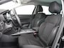 Renault Megane Estate 1.3 TCe Limited | Trekhaak | Parkeerhulp | Cruise control | Climate control | Navigatie | Bluetooth | Keyless | Sfeerverlichting |