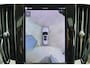 Volvo V60 B4 Plus Bright - Panorama/schuifdak - IntelliSafe Assist - 360º Camera - Harman/Kardon audio - Adaptieve LED koplampen - Verwarmde voorstoelen, stuur & achterbank - Parkeersensoren voor & achter - Elektr. bedienb. voorstoelen met geheugen - Draadloze tel. lader - Standkachel - Inklapbare trekhaak - 18' LMV