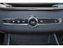 Volvo XC90 T8 Recharge AWD Ultra Dark Exec. Ed. - Luchtvering - Panorama/schuifdak - IntelliSafe Assist & Surround - 360º Camera - Bowers & Wilkins audio - Adaptieve LED koplampen - Verwarmde voorstoelen, stuur & achterbank - Parkeersensoren voor & achter - Elektr. bedienb. voorstoelen met geheugen - Geventileerde voorstoelen - Head up display - Draadloze tel. lader - Extra getint glas - 22' LMV