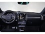 Volvo XC40 B4 (198pk) R-Design - IntelliSafe Assist & Surround - Harman/Kardon audio - Elektr. bedienb. voorstoelen - Extra getint glas - Parkeercamera achter - Verwarmde voorstoelen & stuur - Full LED koplampen met adapti