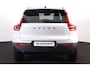 Volvo XC40 B4 (198pk) R-Design - IntelliSafe Assist & Surround - Harman/Kardon audio - Elektr. bedienb. voorstoelen - Extra getint glas - Parkeercamera achter - Verwarmde voorstoelen & stuur - Full LED koplampen met adapti