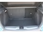 Fiat Grande Panda LA PRIMA 113PK 11 kW 44 kWh | DRAADLOZE APPLE CARPLAY/ANDROID AUTO | NAVIGATIE | ACHTERUITRIJCAMERA | PARKEERSENSOREN VOOR + ACHTER | DRAADLOZE TELEFOONLADER | LED KOPLAMPEN | CLIMATE CONTROL | 3-FASE | 17" LICHTMETALEN VELGEN | PRIVACY GLASS | ACHTERSPOILER |