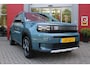 Fiat Grande Panda LA PRIMA 113PK 11 kW 44 kWh | DRAADLOZE APPLE CARPLAY/ANDROID AUTO | NAVIGATIE | ACHTERUITRIJCAMERA | PARKEERSENSOREN VOOR + ACHTER | DRAADLOZE TELEFOONLADER | LED KOPLAMPEN | CLIMATE CONTROL | 3-FASE | 17" LICHTMETALEN VELGEN | PRIVACY GLASS | ACHTERSPOILER |