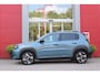 Fiat Grande Panda LA PRIMA 113PK 11 kW 44 kWh | DRAADLOZE APPLE CARPLAY/ANDROID AUTO | NAVIGATIE | ACHTERUITRIJCAMERA | PARKEERSENSOREN VOOR + ACHTER | DRAADLOZE TELEFOONLADER | LED KOPLAMPEN | CLIMATE CONTROL | 3-FASE | 17" LICHTMETALEN VELGEN | PRIVACY GLASS | ACHTERSPOILER |