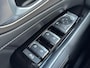 Kia Sorento 1.6 T-GDi Plug-in Hybrid 4WD DynamicPlusLine 7p 7 Zits | Stoel- stuurverwarming | Adaptive Cruise | Leder | Stoelverwarming achter | Bose geluid | Elektrische stoelen | Achteruitrijcamera | Schuif- kanteldak | Dode hoek assistent |