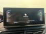 Peugeot 5008 1.2 PureTech GT 7 persoons Panoramdak Trekhaak Navigatie Apple Carplay Android Auto Camera Parkeersensoren Adaptive Cruise Control Memory stoelen Stoelverwarming Elektrische achterklep Full Led Climate Control