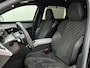 Peugeot 5008 Hybrid 145pk DCS-6 Automaat GT | Navigatie | Airconditioning ECC | Elek achterklep | 7 Persoons | Draadloos Apple Carplay & Android Auto | Isofix Bevestigingspunten | Lichtmetalen Velgen | Verschuifbare stoelen middelste zitrij | Dodehoek Detectie | Zeer Compleet!!!
