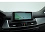 BMW 2-Serie Active Tourer 218i Luxury High Ex. | Rijklaar! | Orig. NL | Trekhaak | HUD | Memory | Camera+PDC | Stoelverw. | Leder | Nav | Cruise | Keyless | LED | 17'' V