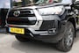 Toyota Hilux 2.4 D-4D XTRA CAB PROFESSIONAL A/T  4WD VAN