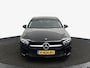 Mercedes-Benz A-klasse 180 Premium AMG-line zwart