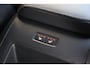 Volvo XC60 T6 Recharge AWD Plus Bright | Long Range | Stoelverwarming | Trekhaak | Panoramadak | Parkeercamera | Memory Stoelen | Keyless