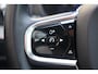 Volvo XC60 T6 Recharge AWD Plus Bright | Long Range | Stoelverwarming | Trekhaak | Panoramadak | Parkeercamera | Memory Stoelen | Keyless