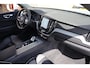Volvo XC60 T6 Recharge AWD Plus Bright | Long Range | Stoelverwarming | Trekhaak | Panoramadak | Parkeercamera | Memory Stoelen | Keyless