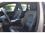 Volvo XC60 T6 Recharge AWD Plus Bright | Long Range | Stoelverwarming | Trekhaak | Panoramadak | Parkeercamera | Memory Stoelen | Keyless