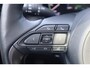 Toyota Yaris Cross 1.5 HYBRID STYLE PANORAMADAK HEAD-UP-DISPLAY EL-ACHTERKLEP STUUR/STOELVERWARMING LED-PAKKET 17"LM-VELGEN