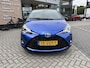 Toyota Yaris 1.5 HYBRID BI-TONE 5-DEURS CRUISE CLIMA NL-AUTO 16"LM-VELGEN CAMERA BLUETOOTH PRIVACY GLASS KEYLESS