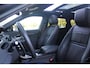 Land Rover Range Rover Evoque 1.5 P300e AWD 254PK R-DYNAMIC HSE | PANORAMISCH SCHUIF / KANTELDAK | ELEKTRISCH VERSTELBARE VOORSTOELEN / BESTUURDERSTOEL MET GEHEUGEN | LEDEREN BEKLEDING | VOORSTOELEN  VERWARMBAAR | 20" LICHTMETALEN VELGEN | KEYLESS ENTRY / START | DODEHOEK DETECTIE | EXTRA GETINTE ACHTERRUITEN | FULL LED KOPLAMPEN | LED ACHTERLICHTEN | ADAPTIVE CRUISE CONTROL | APPLE CARPLAY | ACHTERKLEP ELEKTRISCH BEDIENBAAR | MERIDIAN PREMIUM AUDIO SYSTEEM | RODE REMKLAUWEN |