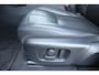 Land Rover Range Rover Evoque 1.5 P300e AWD 254PK R-DYNAMIC HSE | PANORAMISCH SCHUIF / KANTELDAK | ELEKTRISCH VERSTELBARE VOORSTOELEN / BESTUURDERSTOEL MET GEHEUGEN | LEDEREN BEKLEDING | VOORSTOELEN  VERWARMBAAR | 20" LICHTMETALEN VELGEN | KEYLESS ENTRY / START | DODEHOEK DETECTIE | EXTRA GETINTE ACHTERRUITEN | FULL LED KOPLAMPEN | LED ACHTERLICHTEN | ADAPTIVE CRUISE CONTROL | APPLE CARPLAY | ACHTERKLEP ELEKTRISCH BEDIENBAAR | MERIDIAN PREMIUM AUDIO SYSTEEM | RODE REMKLAUWEN |